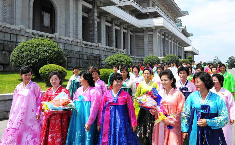 N.Korea insults S.Korean president as it marks Women’s Day