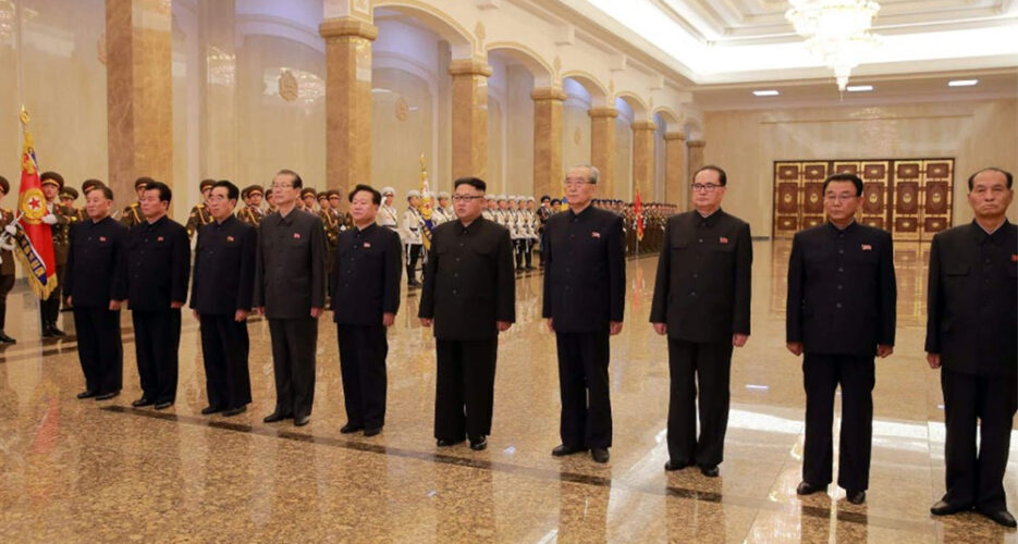 Kim Jong Un visits Kumsusan Palace, no military present