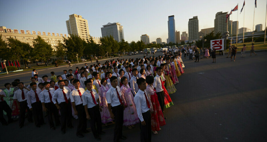 N. Korea freezes all tourist visa processing ahead of September holiday: sources