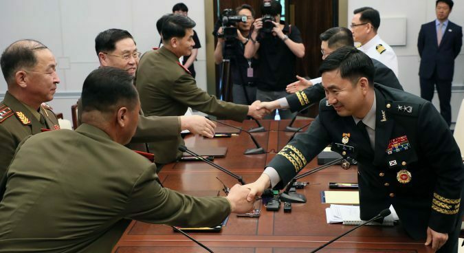 Two Koreas to hold general-level military talks on Friday