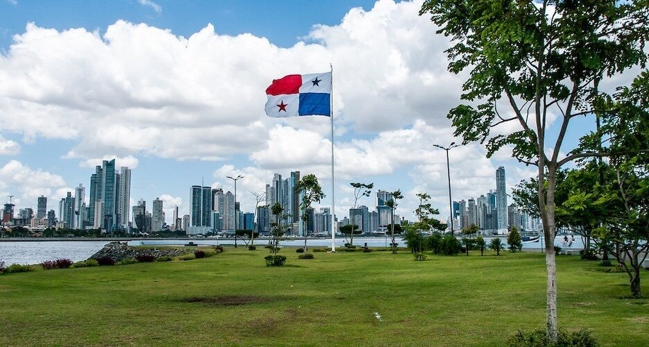 Panama threatens sanctions, fines for deceptive shipping practices