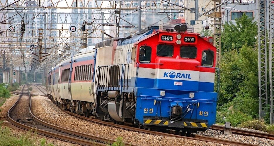 South Korean rail chief says inter-Korean railway ‘transcends politics’