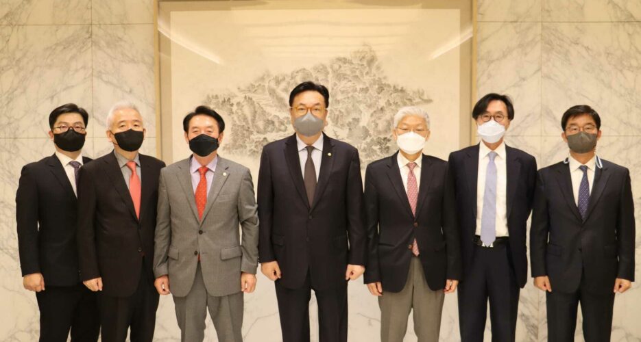 North Korea calls Yoon Suk-yeol delegation ‘samurais’ with Korean masks on