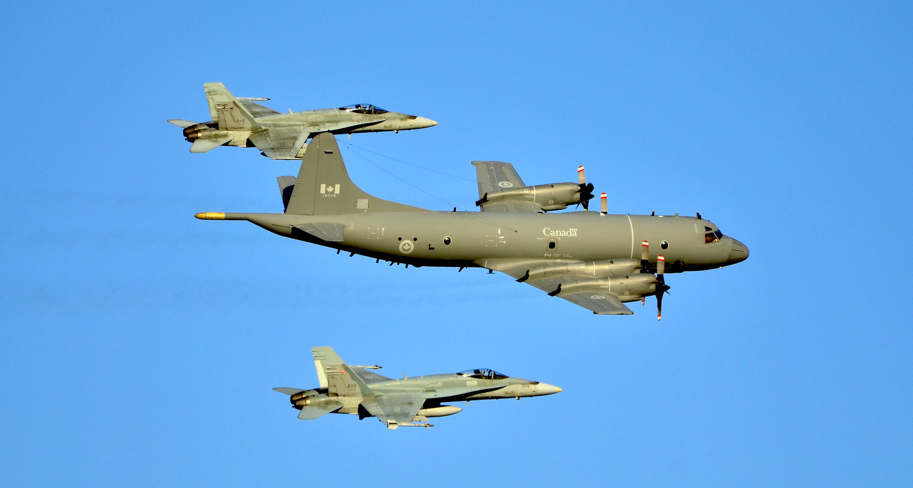 送料無料 いつまで Chinese jets harass Canadian plane monitoring North Korea ジャケット・アウター