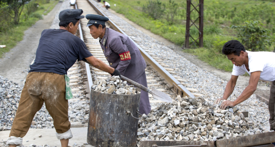 South Korean ministry to investigate forced labor in North Korea