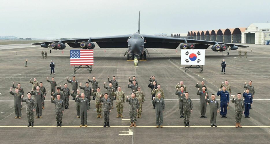 US again deploys B-52H bomber to peninsula for joint training with South Korea