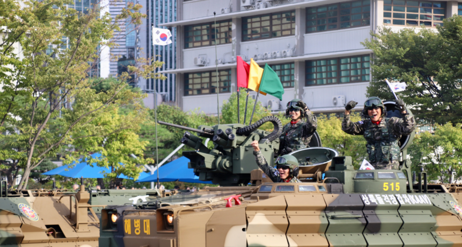 Missiles roll through Seoul to reassure citizens against North Korean threats