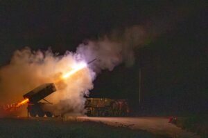 ROK holds live-fire drill with Chunmoo MLRS designed to counter DPRK artillery