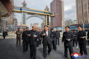 Kim Jong Un says newest 10K-home skyscraper street on schedule for April opening