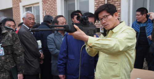Kim Moon-soo, critic of North Korea engagement, wins ROK ruling party primary
