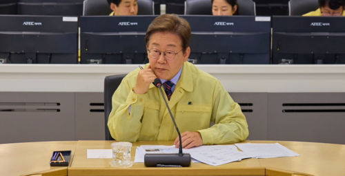 Seoul weighs legal measures to crack down on leaflet launches into North Korea