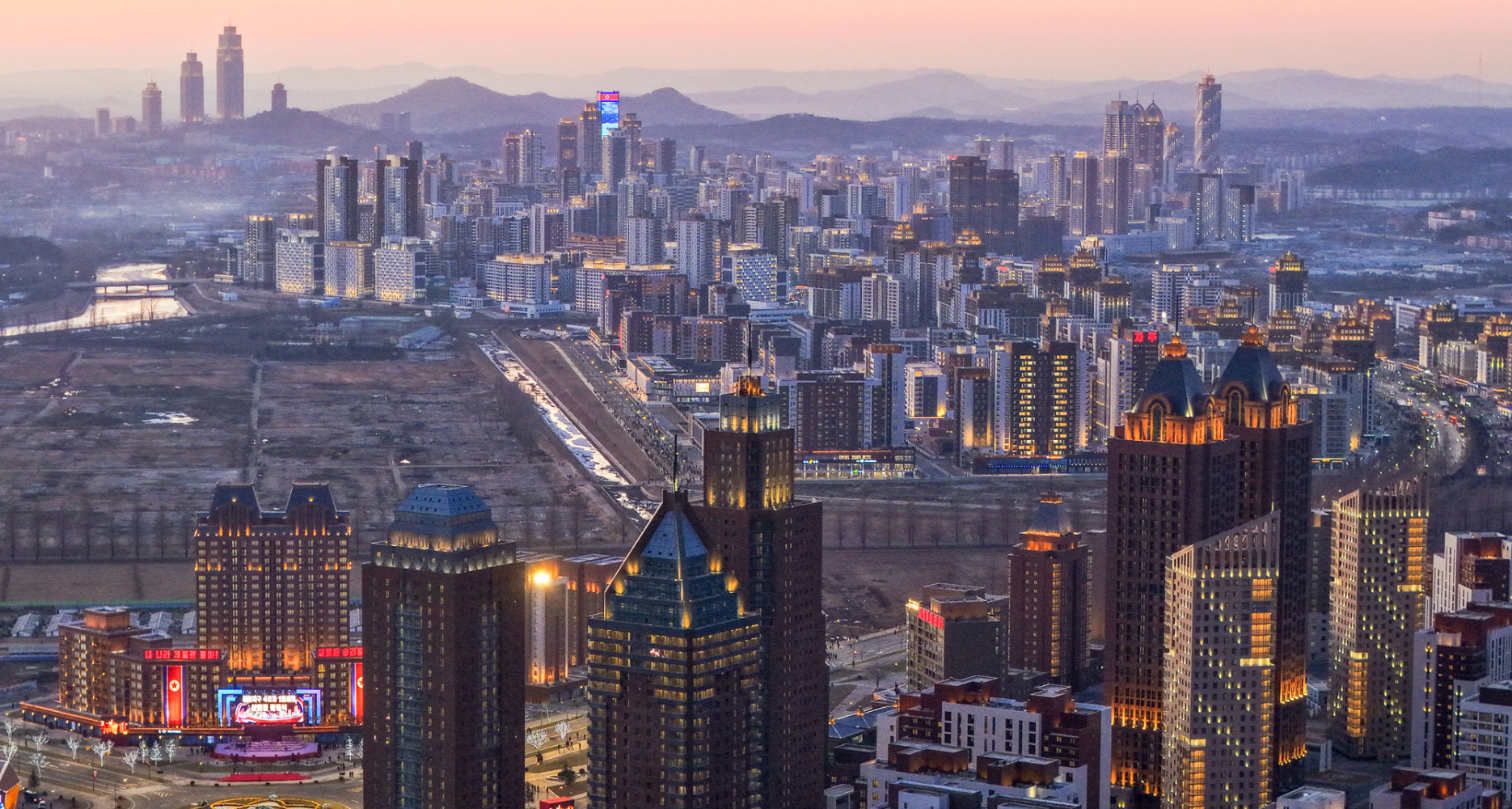 North Korea building giant wholesale complex with Chinese help ...