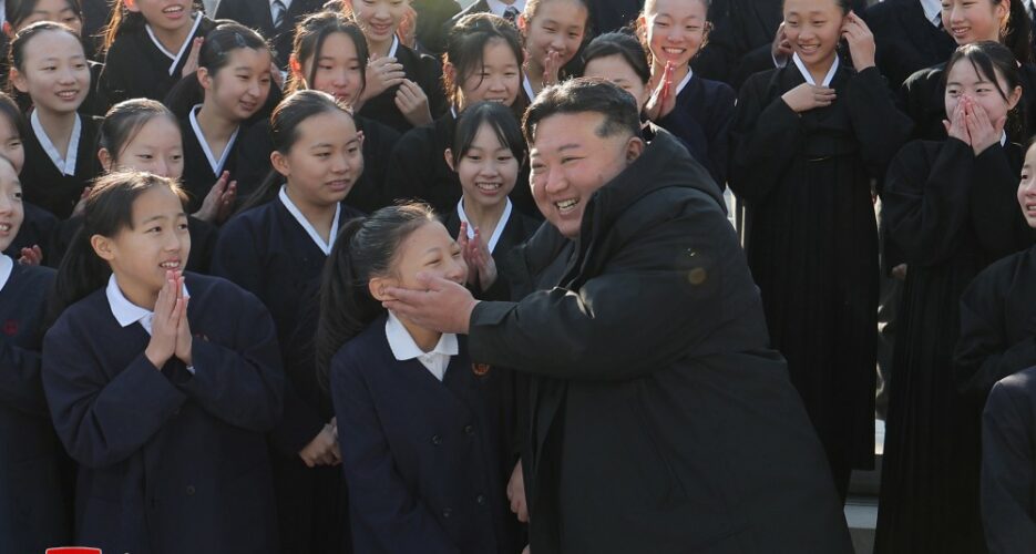 Kim Jong Un meets young Korean students from Japan in bid to win their ...