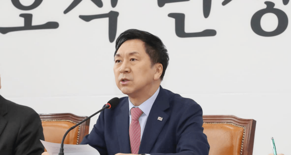 Ruling party leader calls for reciprocity in Korea-China relations in speech