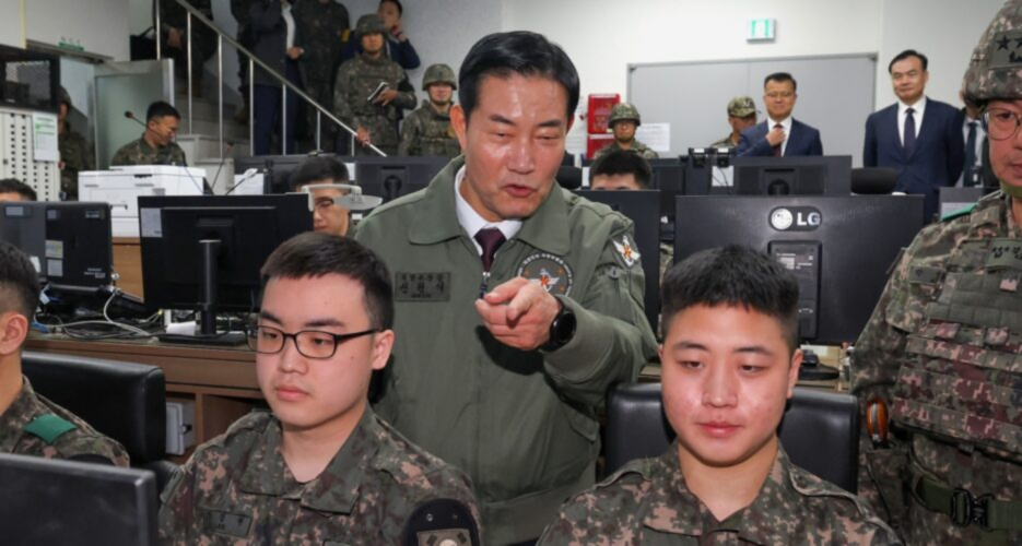 Shin Won-sik: Hawkish ex-general as National Security Adviser