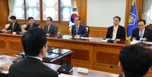 Acting president vetoes bill limiting powers ahead of South Korea’s snap vote