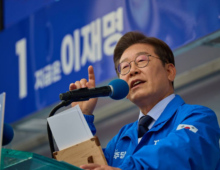 Lee Jae-myung calls for presidential task force to rescue South Korean economy